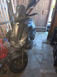 scooter gilera 200 runner