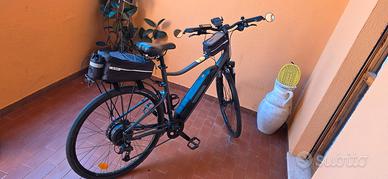 Riverside 500e bici traking