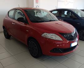 Lancia Ypsilon 1.0 FireFly 5 porte S&S Hybrid Oro