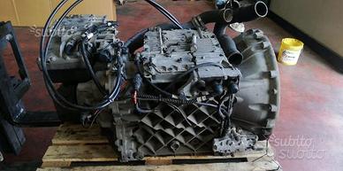 CAMBIO RENAULT-VOLVO tipo AT2512C, usato