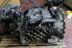 CAMBIO RENAULT-VOLVO tipo AT2512C, usato