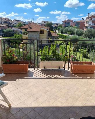 FIANO ROMANO MONOLOCALE ARREDATO Con BALCONE/P.AUT