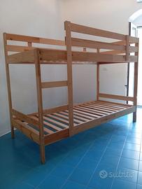Letto a castello in legno Ikea Mydal poco usato