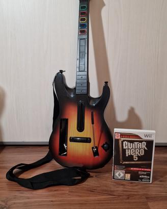 Guitar Hero 5 Wii con chitarra funzionante 