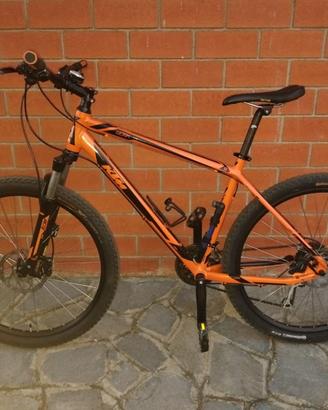 bicicletta MTB ktm