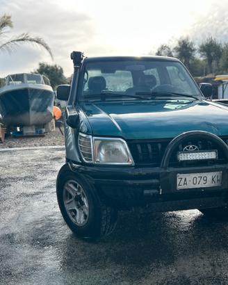 Toyota land cruiser kzj 90