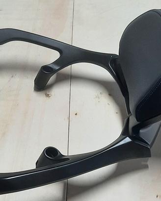 poggia schiena Yamaha Tmax Tecmax 560