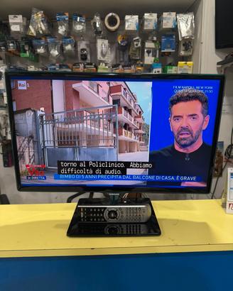 TV Samsung 24 pollici con telecomando 