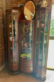 Credenza - Armadio con specchio in legno antico