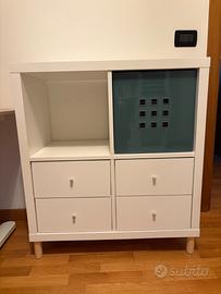 Mobile scaffale IKEA KALLAX 2x2 completo con casse