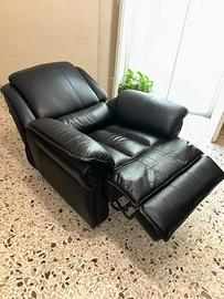 Poltrona Relax Elettrica in ecopelle nera