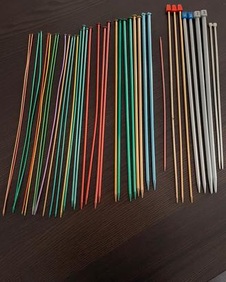 38 Ferri per maglia