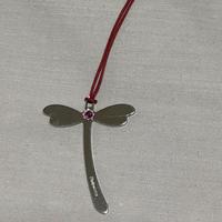 Libellula Rebecca originale con pietra