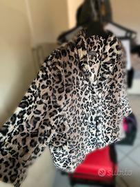 pelliccia leopardata eco-cappotto animalier trendy