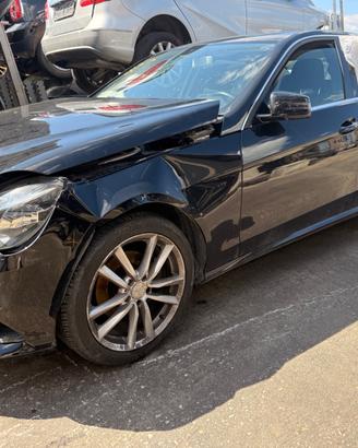 MERCEDES CLASSE E W212 RICAMBI USATI