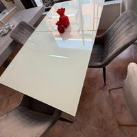 tavolo di vetro chiuso 90x 160 aperto 2 metri 