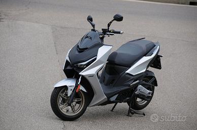 Kymco KRV 200