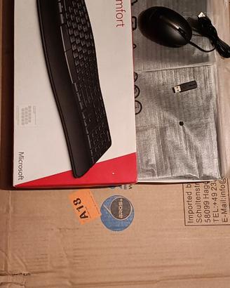 Tastiera Microsoft wireless + mouse Lenovo