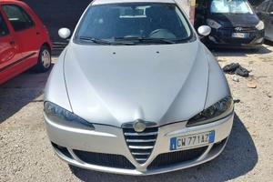 Alfa romeo 147 1.9 JTD anno 2005