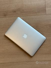 MacBook Air 11” A1465