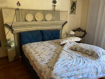 Letto matrimoniale moderno