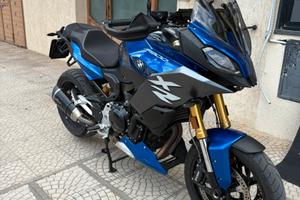 Bmw F 900 XR full