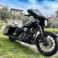 Harley-Davidson Touring Street Glide 107