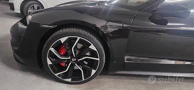 PORSCHE TAYCAN 4S PERFORMANCE BATTERY PLUS