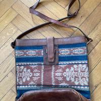 Borsa da donna indonesiana