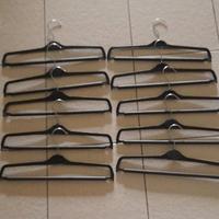 10 appendiabito per pantaloni