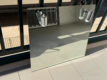 Specchio da parete per bagno 70x65cm con fari