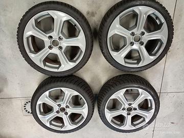 cerchi lega Ford Fiesta ST 17" e gomme invernali