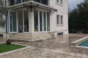 Villa di 315 m² con più di 5 locali a Camaiore