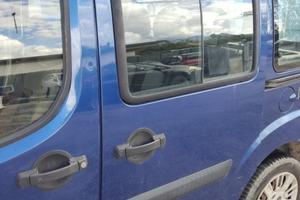 Porta laterale sx nuda FIAT DOBLO del 2006