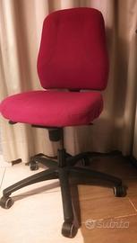 Sedia ufficio ergonomica regolabile con ruote