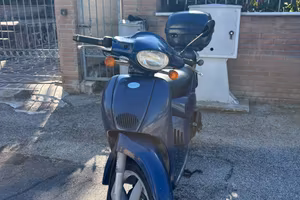 Scarabeo 50