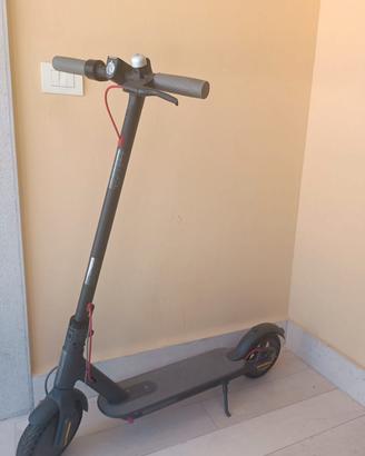monopattino MI nuovissimo 