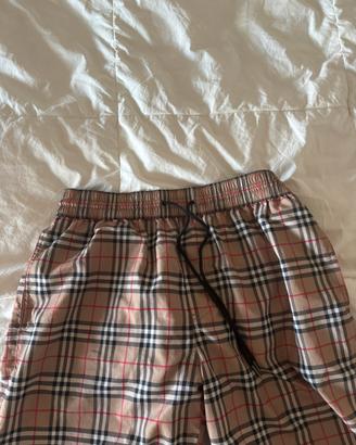 Costume burberry