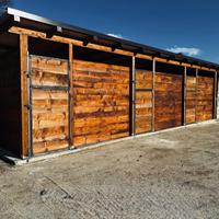 Box in legno per cavalli