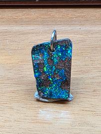 Opale Boulder australiano