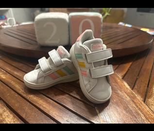 Scarpe sneakers da bambina adidas num.20