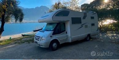 Camper mansardato