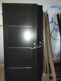 Porte interne in color wenge con maniglie