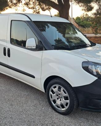Fiat Doblò 1.6 MJT 105CV S&S PL-TN Cargo Maxi Loun