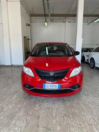 Lancia Ypsilon 1.0 FireFly 5 porte S&S Hybrid Ecoc