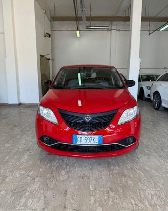 Lancia Ypsilon 1.0 FireFly 5 porte S&S Hybrid Ecoc