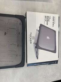 Custodia hard shell per MacBook air 13”