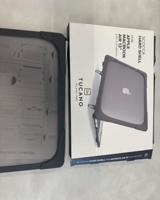 Custodia hard shell per MacBook air 13”