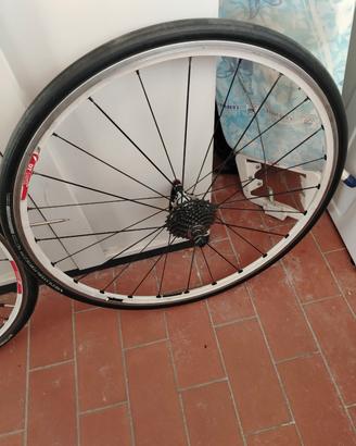 Ruote bici corsa Dt Swiss Tricon 