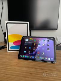 iPad 10ª Gen 64GB con scatola e custodia